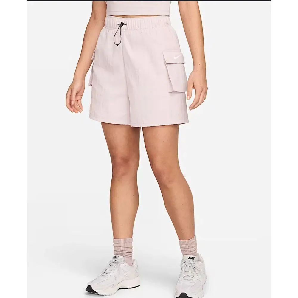 Nike Women's XS Woven High Rise loose fit Cargo Shorts platinum violet sail